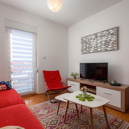 Apartment Ares 14 - Umag Center Exteriör bild