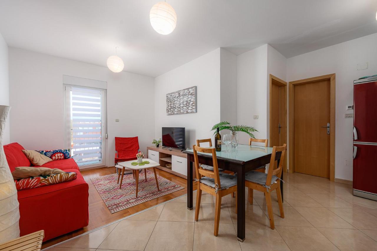 Apartment Ares 14 - Umag Center Exteriör bild